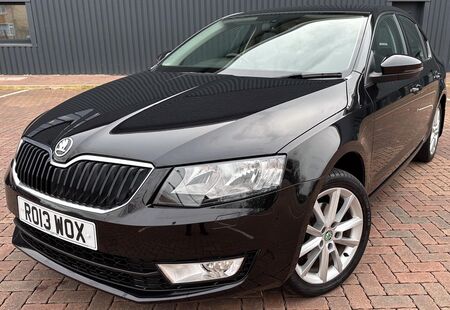 SKODA OCTAVIA 2.0 TDI Elegance DSG Euro 5 (s/s) 5dr