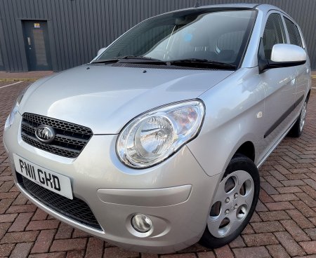 KIA PICANTO 1.1 2 5dr